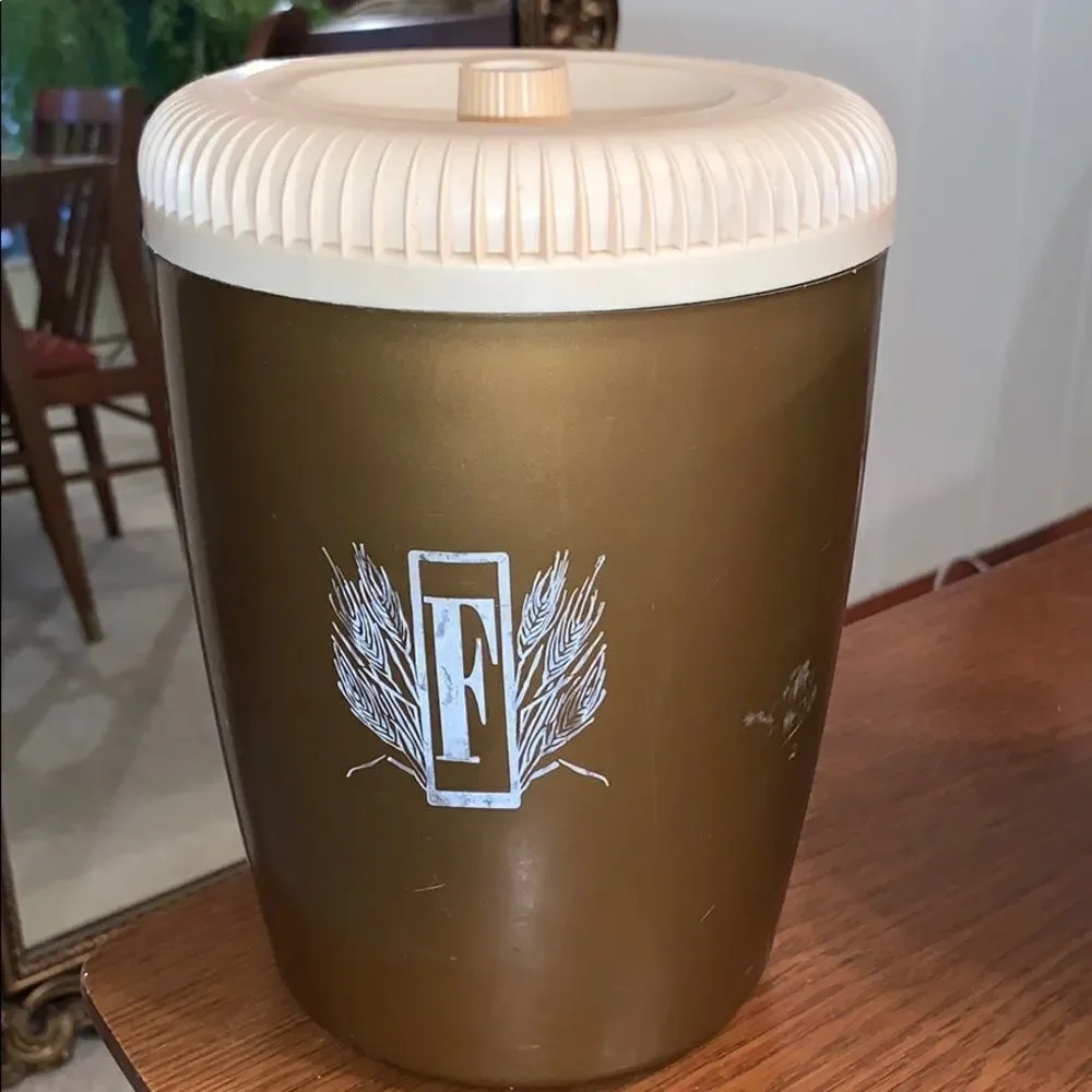 ‎Vtg bronze plastic flour & sugar canisters